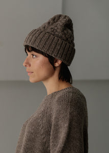 Bare Knitwear Porteau Cable Beanie in Root
